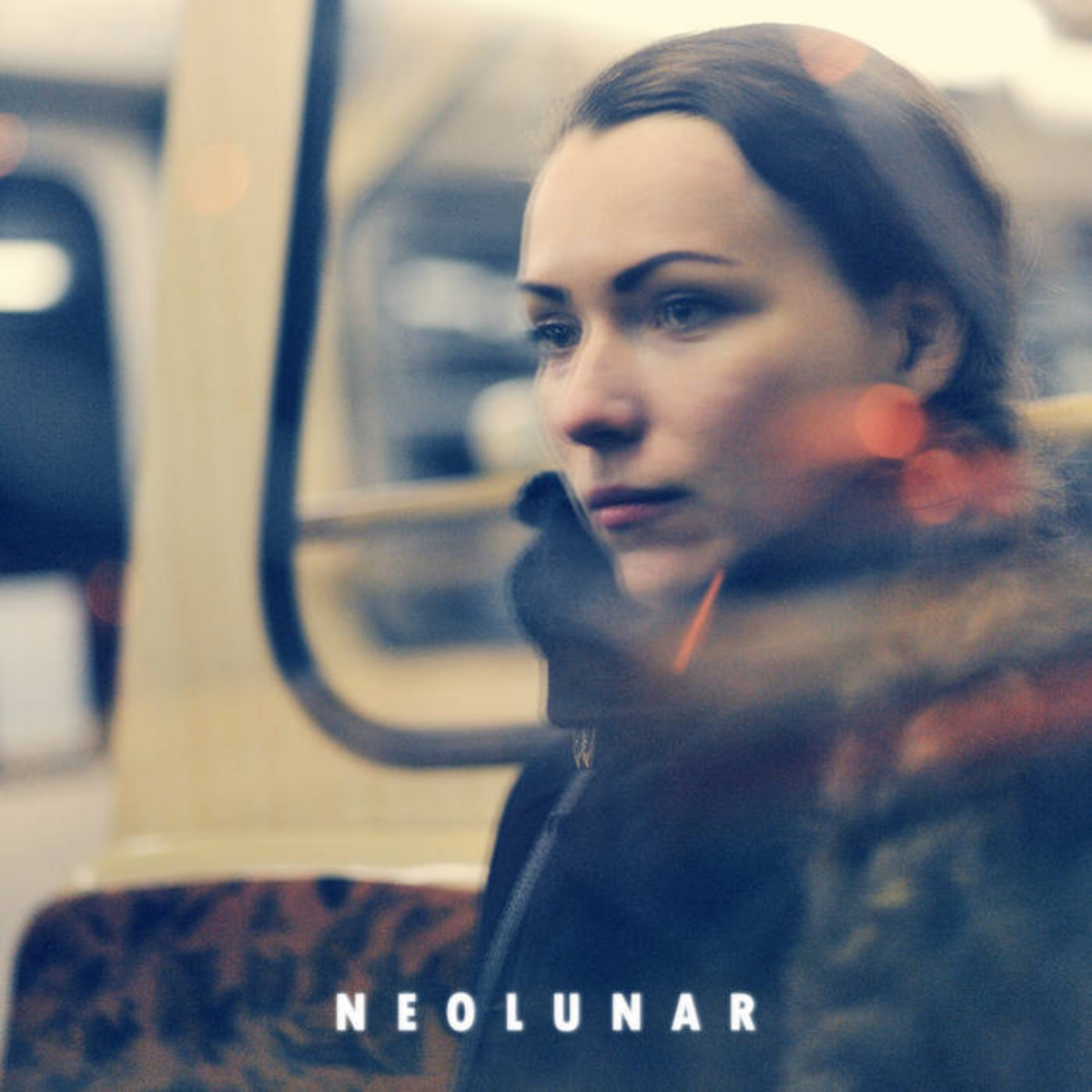 neoluna3422409407_16
